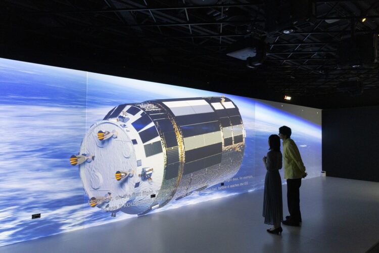 写真 宇宙ステーション補給機 こうのとり