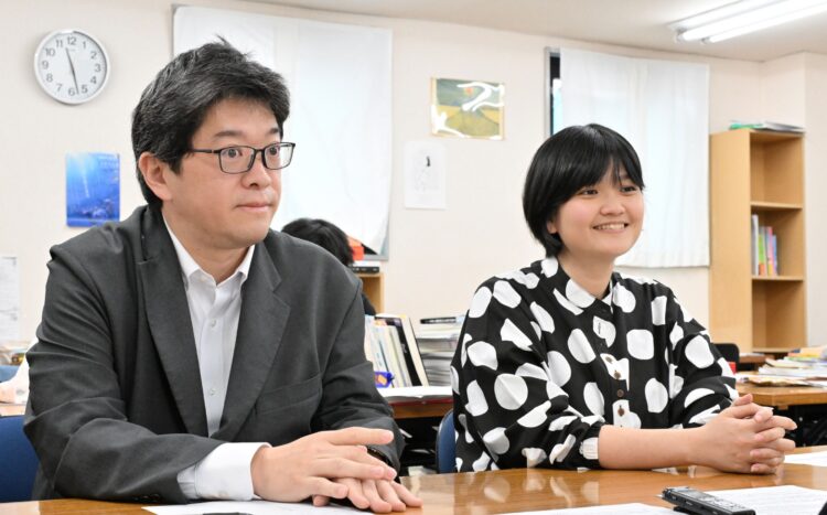 写真：柳原浩紀さんと向坂くじらさん
