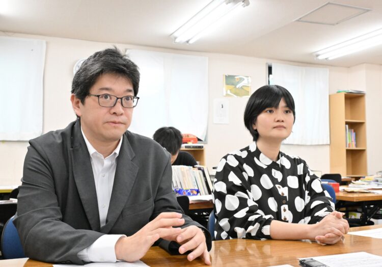 写真：柳原浩紀さんと向坂くじらさん
