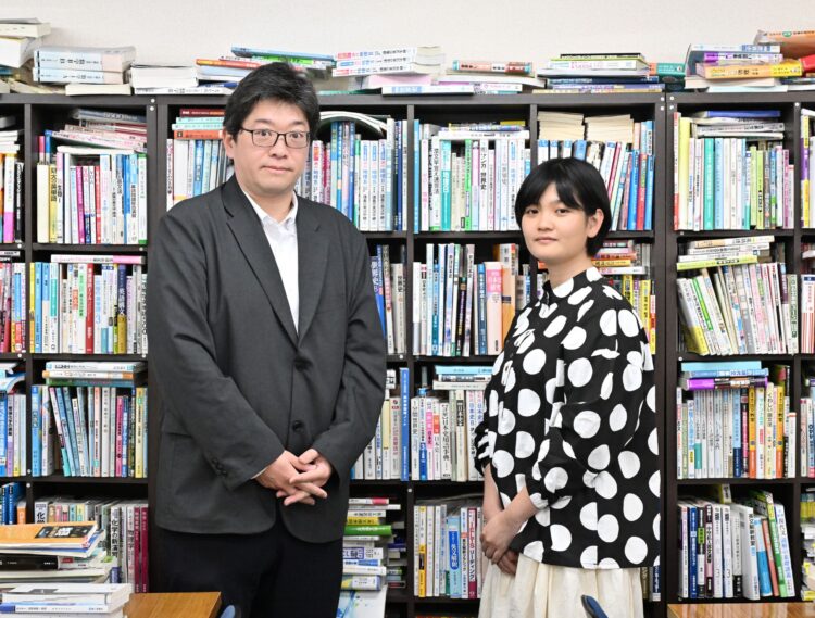写真：柳原浩紀さんと向坂くじらさん