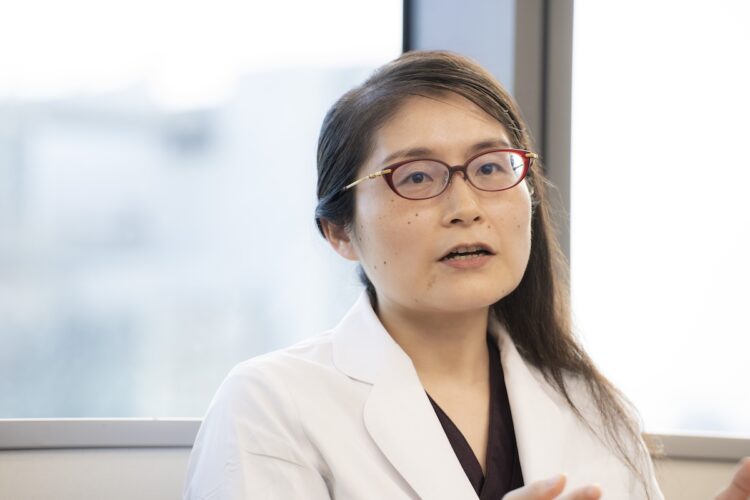 羅ことい先生の写真