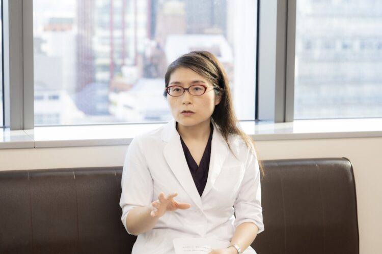 羅ことい先生の写真