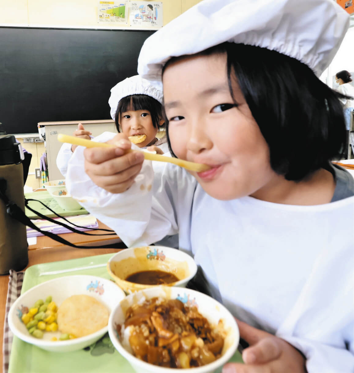 西武ライオンズの若獅子カレーが学校給食に 「門外不出」の味
