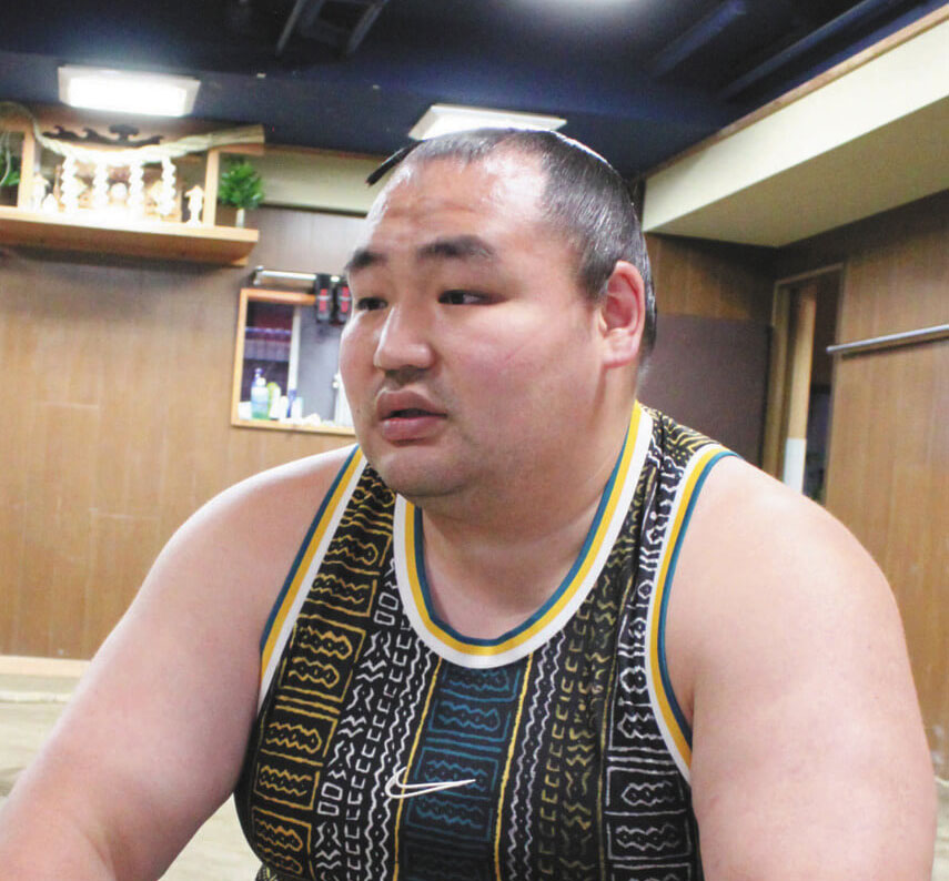 元横綱 鶴竜力三郎さん お風呂、洗濯、寝かしつけ…父親修行はまだ