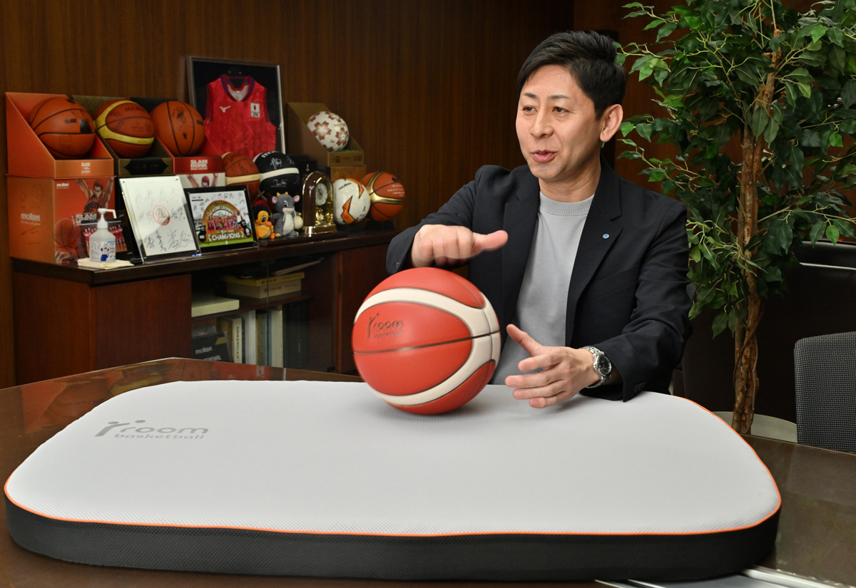 家の中でもドリブル練習ができる！ モルテンがリアルさを追求し