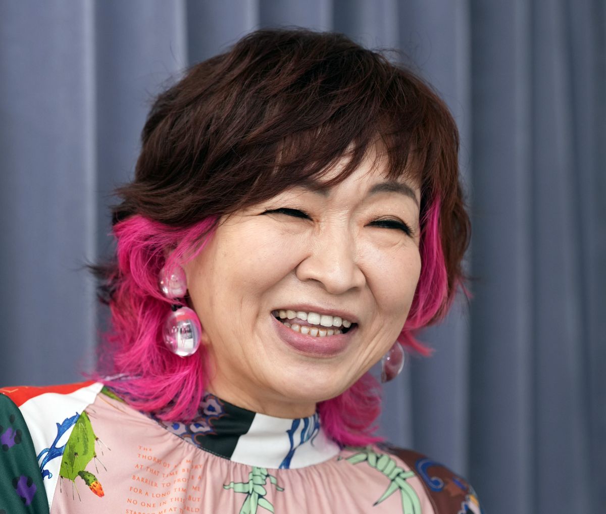 タレント 清水ミチコさん 「この人すごい」と思うとすぐモノマネ 感激